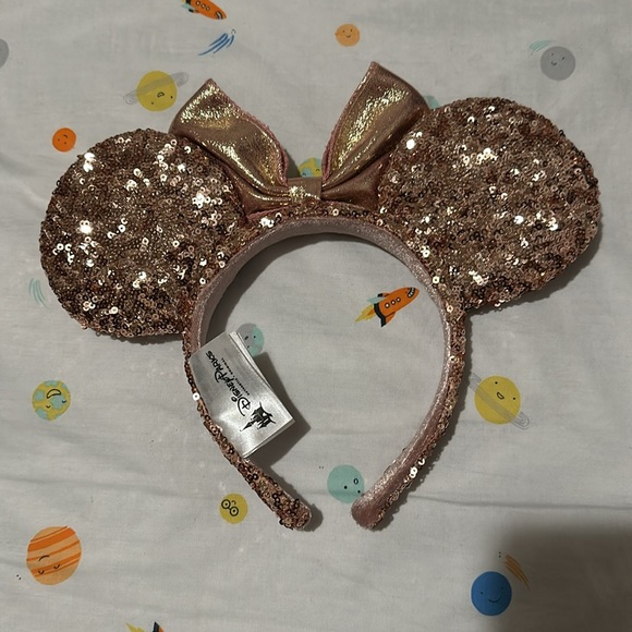 Disney Rose Gold Minnie Ears - Picture 2 of 2